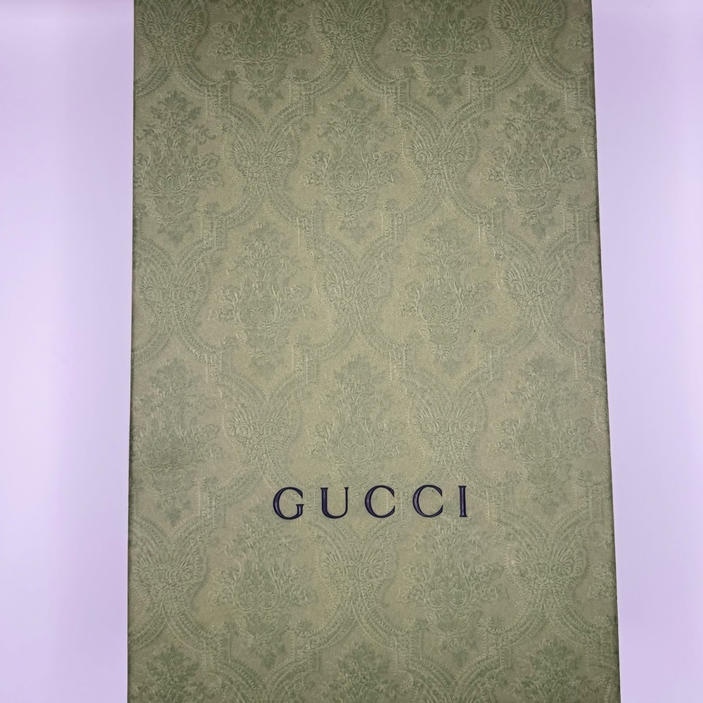 GUCCI
Blondie Slingback Sandals
37EU - Picture 16 of 16